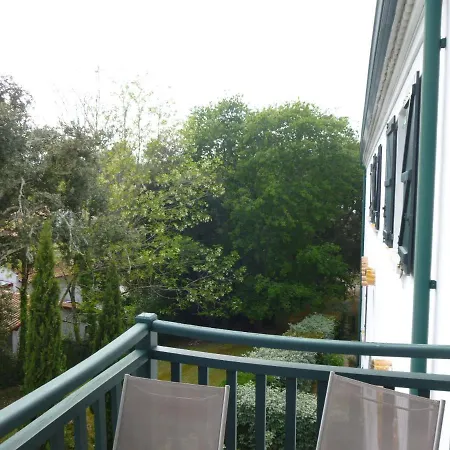 Apartment En : 3 Pieces Moulleau -arbousiers-pereire
