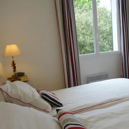 Apartment En : 3 Pieces Moulleau -arbousiers-pereire